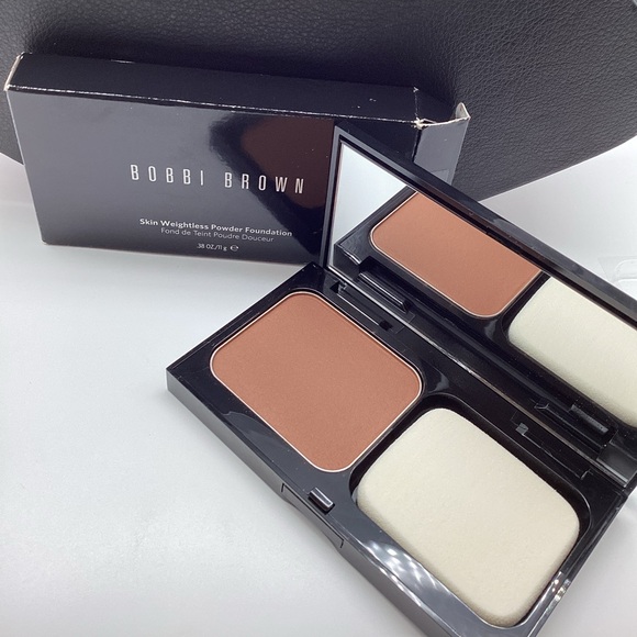 Bobbi Brown Skin Weightless Powder Foundation in Chestnut 9 - Brand New In Box - Picture 10 of 16